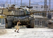 以色列军队遭哈马斯伏击，地面战激烈，伤亡激增
