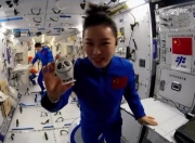 中国空间站历史性太空授课活动引发广泛关注